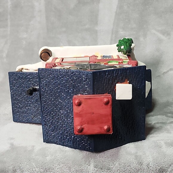 Holiday Traditions Lighted Porcelain Sailor's Pub # 997372-MMI - Picture 6 of 9